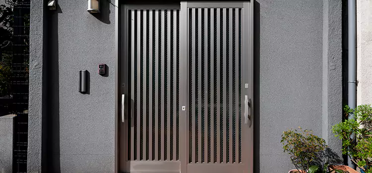 Specialized Steel Door Services in Plateau-Mont-Royal, QC